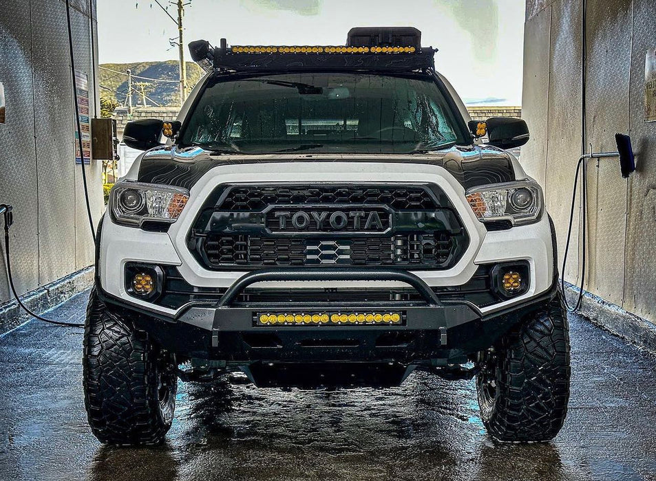 Southern Style 16-23 Tacoma Full bumper with 20" Heise Light Bar Cutout